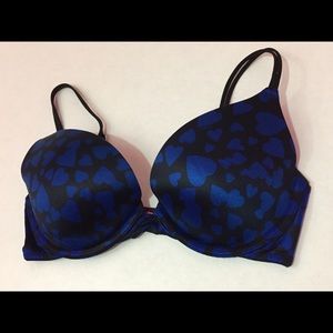 VICTORIAS SECRET PINK Bra Push Up Padded 💙💙 34C